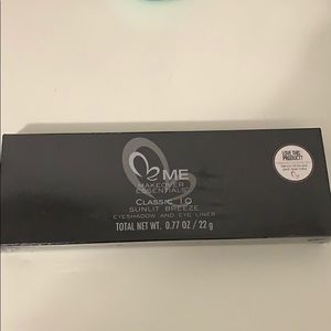 ME Makeover Essentials Classic IO: Sunlit Breeze